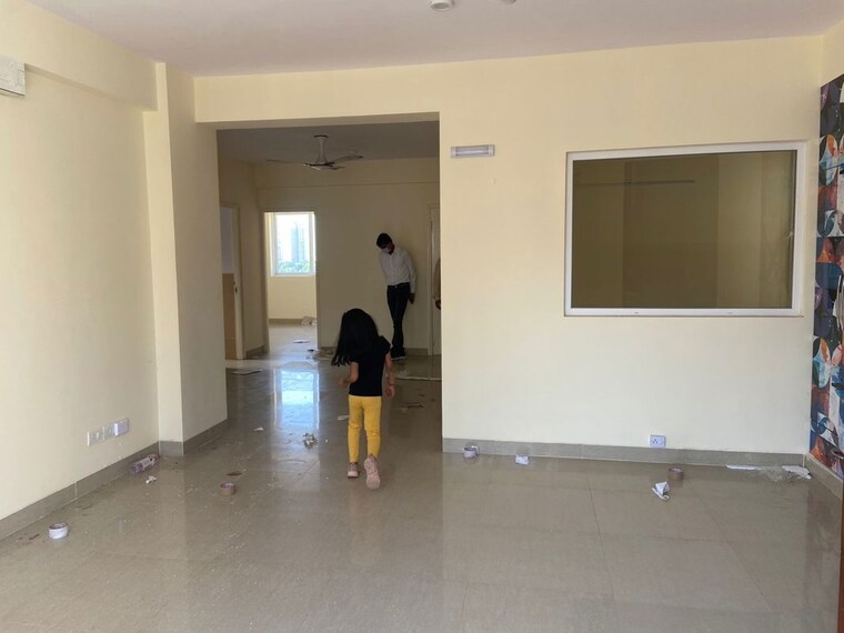 Room, emaar-emerald-floors-premier 4 Bedroom 1975 Sq.Ft. Apartment In Sector 65 Gurgaon 10695144