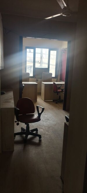  Office Space For Rent in Navjivan Commercial Premises, Lamington Road