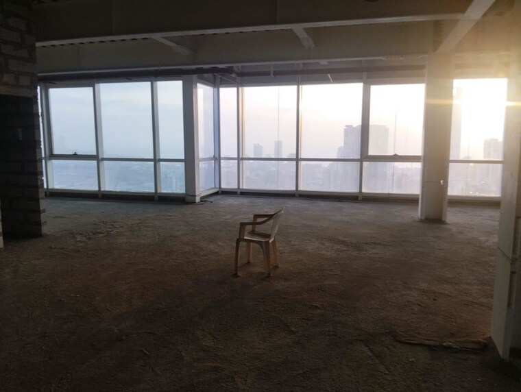 Parking, marathon-futurex Commercial Office Space 3200 Sq.Ft. In Lower Parel Mumbai 10695183