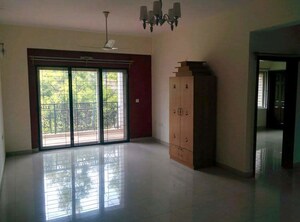 Room in 3 BHK Apartment at Whitefield – for Rent