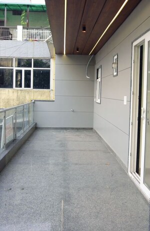Balcony in 3 BHK Builder Floor at Naraina – for Rent