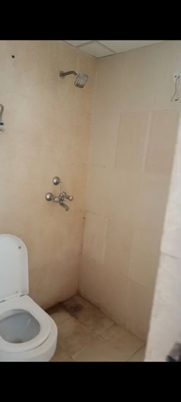 Bathroom, nilaya-greens 2.5 Bedroom 1002 Sq.Ft. Apartment In Raj Nagar Extension Ghaziabad 10695187