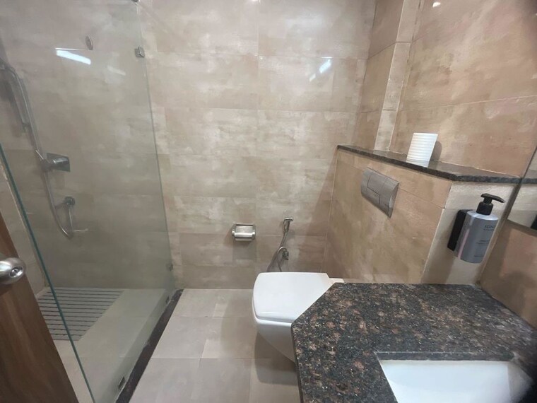 Bathroom, sector 23 3 Bedroom 1600 Sq.Ft. Builder Floor In Sector 23 Gurgaon 10695260