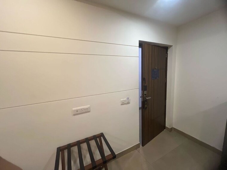 Room, sector 23 3 Bedroom 1600 Sq.Ft. Builder Floor In Sector 23 Gurgaon 10695260