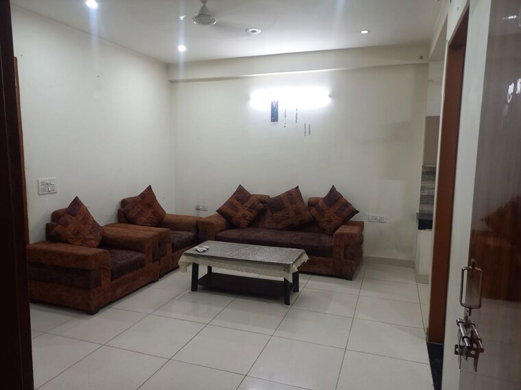 Living Room, sector 52 3 Bedroom 1800 Sq.Ft. Builder Floor In Sector 52 Gurgaon 10695284
