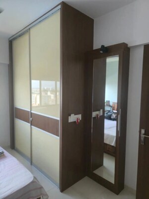 Room in 2 BHK Apartment at Pride Pegasus, Hennur Road – for Rent