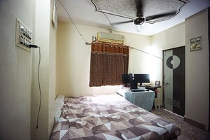 Bedroom in 3 BHK Apartment at Kankaria – for Sale