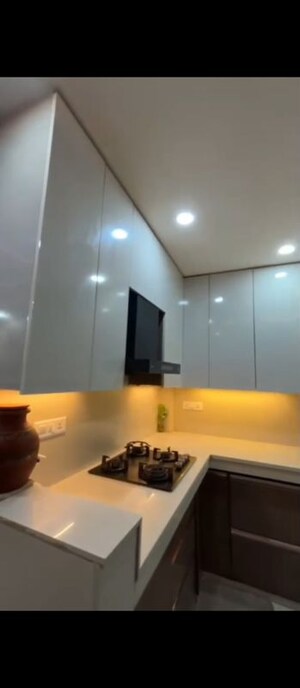Furnished Amenities in 2 BHK Builder Floor at Kalkaji – for Sale