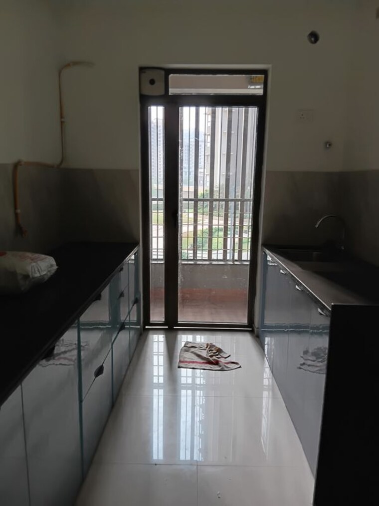Kitchen, kalpataru-paramount 2 Bedroom 711 Sq.Ft. Apartment In Kapur Bawdi Thane 10695312