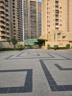 2 BHK Apartment For Rent in AIPL The Peaceful Homes, Sector 70a