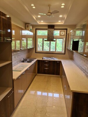 Kitchen in 3 BHK Builder Floor at Sector 22 – for Rent