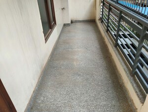 Balcony in 3 BHK Builder Floor at Sector 23 – for Rent