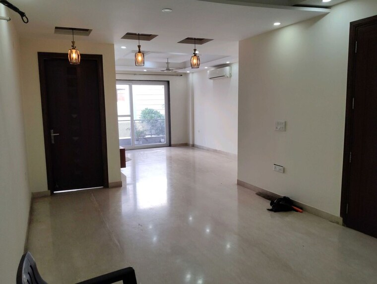 Room, sector 23 3 Bedroom 1500 Sq.Ft. Builder Floor In Sector 23 Gurgaon 10695303