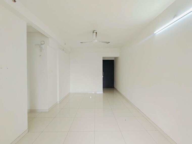 undefined, godrej-emerald 2 Bedroom 712 Sq.Ft. Apartment In Ghodbunder Road Thane 10695328