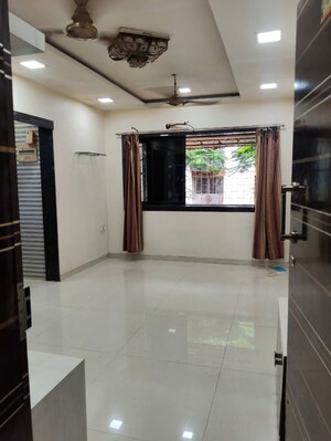 1 BHK Apartment For Rent in Alica Nagar CHS, Kandivali East