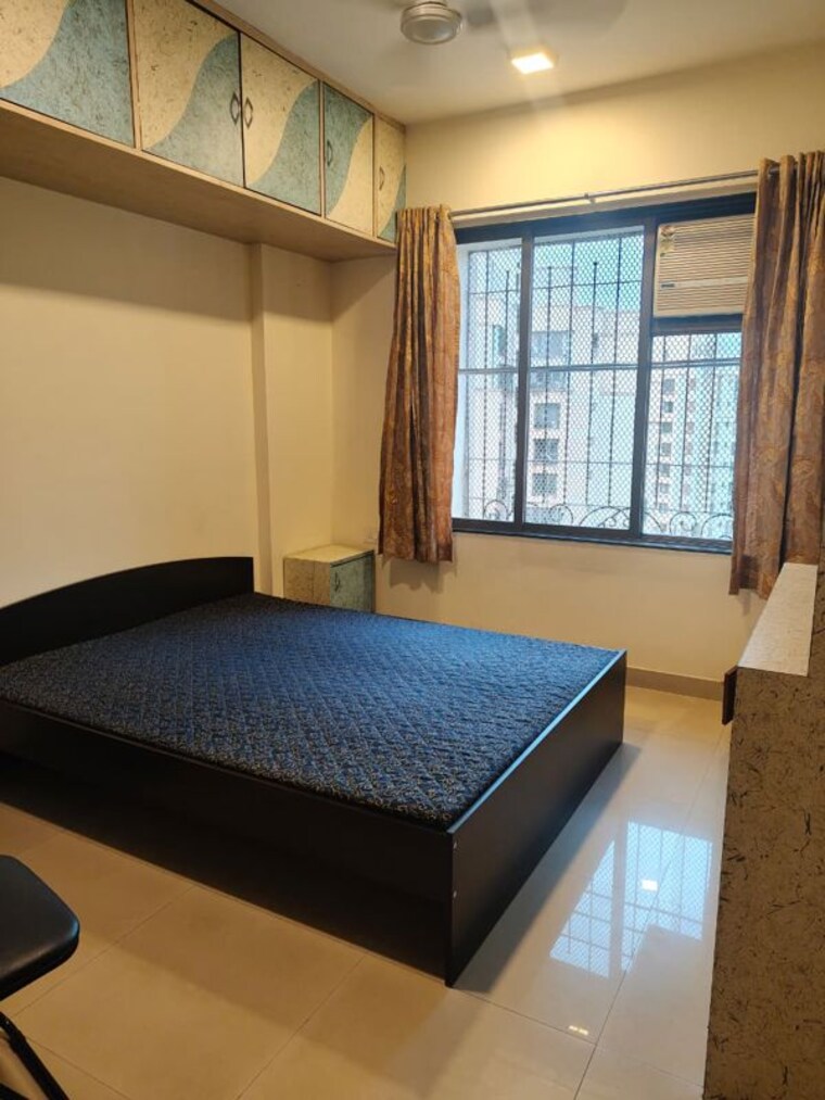 Bedroom, lake-primrose 2 Bedroom 970 Sq.Ft. Apartment In Powai Mumbai 10695364