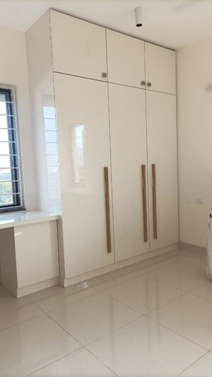 Room in 2 BHK Apartment at UNM Aura, Nallagandla – for Rent