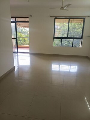 Room in 3.5 BHK Apartment at Oxford Premium, Wanowrie – for Rent