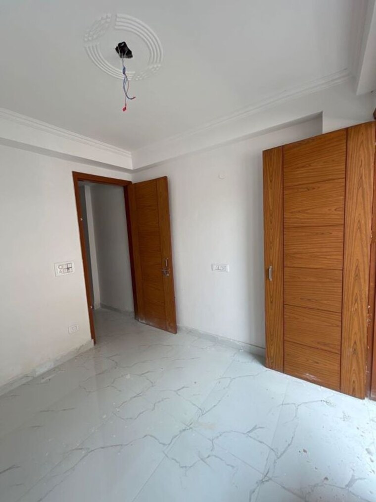 Room, new ashok nagar 1 RK 50 Sq.Yd. Builder Floor In New Ashok Nagar Delhi 10695369