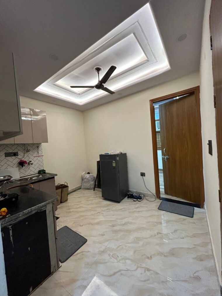 Kitchen, new ashok nagar 1 RK 50 Sq.Yd. Builder Floor In New Ashok Nagar Delhi 10695369