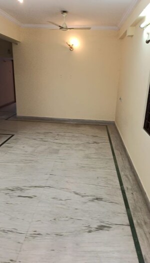 Room in 2 BHK Apartment at Sri Sai Ram Manor, Yousufguda – for Rent