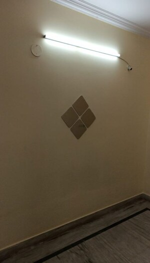 Room in 2 BHK Apartment at Sri Sai Ram Manor, Yousufguda – for Rent