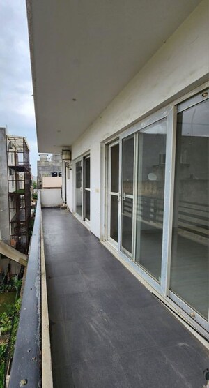 Balcony in 3 BHK Builder Floor at Sector 23 – for Rent