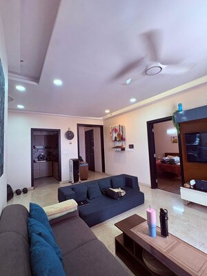 2 BHK Apartment For Rent in Prestige Misty Waters, Hebbal