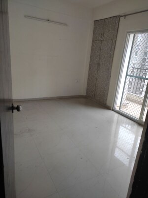 3 BHK Apartment For Rent in Windsor Paradise 2, Raj Nagar Extension