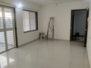 Room in 2 BHK Apartment at Amar Landmark, Baner – for Sale