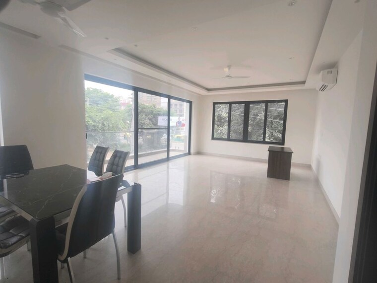 Room, sector 22 3 Bedroom 1600 Sq.Ft. Builder Floor In Sector 22 Gurgaon 10695415