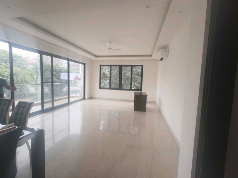 Room, sector 22 3 Bedroom 1600 Sq.Ft. Builder Floor In Sector 22 Gurgaon 10695415