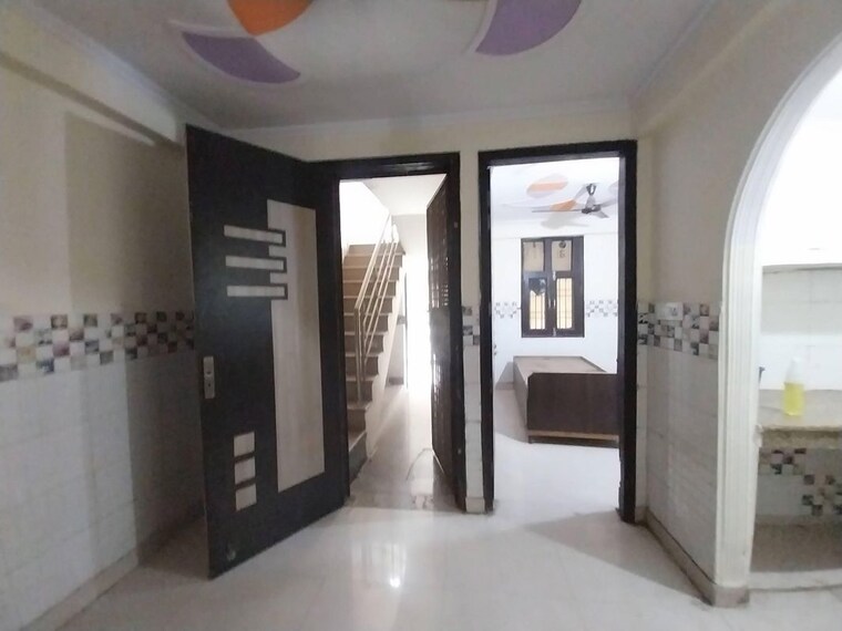 Room, new ashok nagar 1 Bedroom 450 Sq.Ft. Builder Floor In New Ashok Nagar Delhi 10695423