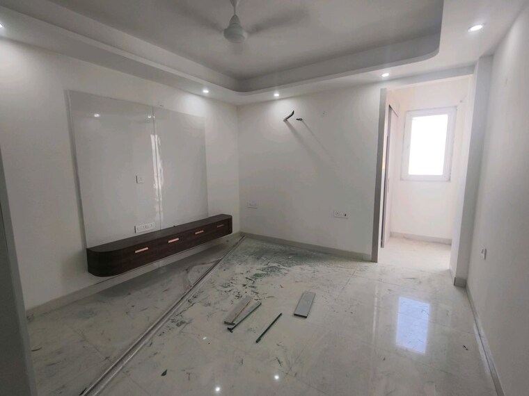 Room, sector 22 3 Bedroom 1600 Sq.Ft. Builder Floor In Sector 22 Gurgaon 10695431