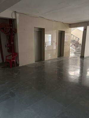 Lift in 3 BHK Apartment at BCC Blue Mountain, Vrindavan Yojna – for Sale