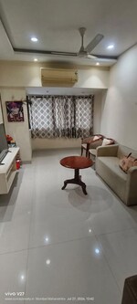 2 BHK +  750 Sq.Ft. Apartment in Prabhadevi