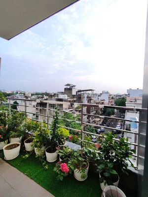 2 BHK Builder Floor For Rent in Sector 22
