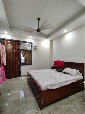 Bedroom in 2 BHK Builder Floor at Sector 22 – for Rent