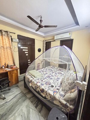 Bedroom in 2 BHK Builder Floor at Naraina – for Rent