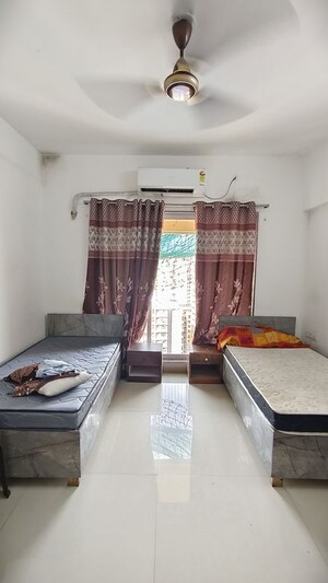  Pg For Rent in Avant Hillway, Goregaon East