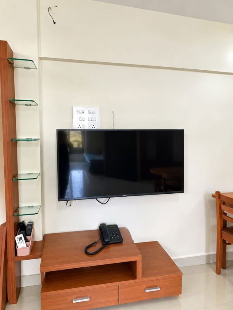 Living Room, surbahar-chs 2 Bedroom 700 Sq.Ft. Apartment In Vasant Vihar Thane 10619739