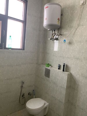 Bathroom in 2 BHK Builder Floor at Sector 21 – for Rent