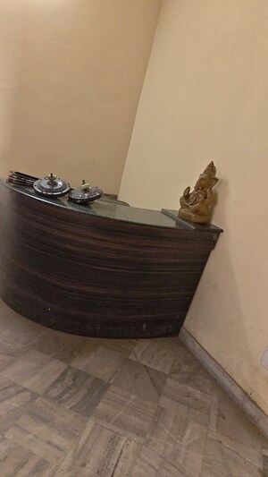 Furnished Amenities in 5 BHK Independent House at Patel Nagar 2 – for Sale