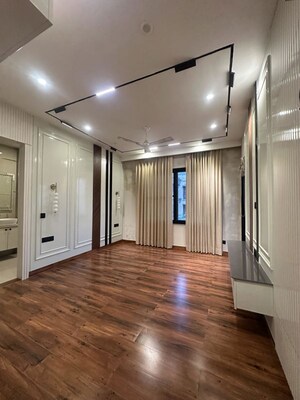 3 BHK Builder Floor For Rent in Sector 22