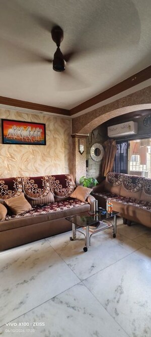 Living Room in 2 BHK Apartment at Roof Top Chs Ltd, Andheri East – for Rent