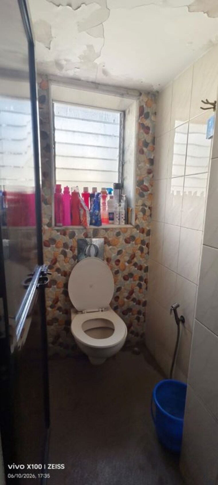 Bathroom, roof-top-chs-ltd 2 Bedroom 900 Sq.Ft. Apartment In Andheri East Mumbai 10695506