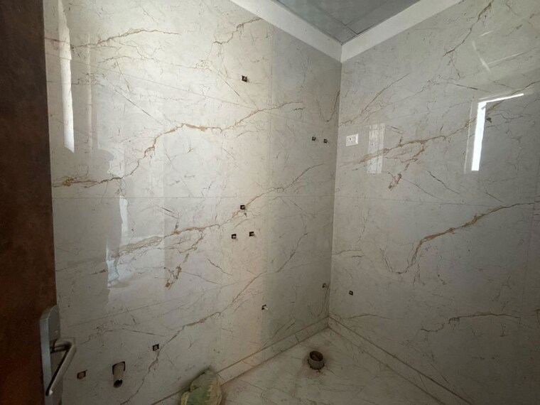 Bathroom, sector 12 greater noida 2 Bedroom 1050 Sq.Ft. Builder Floor In Sector 12 Greater Noida Greater Noida 10695501