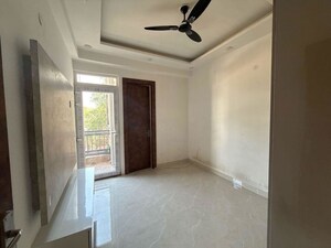Room in 2 BHK Builder Floor at Sector 12 Greater Noida – for Sale