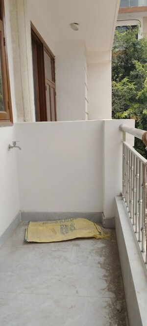 1 BHK Builder Floor For Rent in Neb Sarai