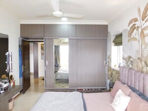 Bedroom in 3 BHK Apartment at Bandra West – for Rent